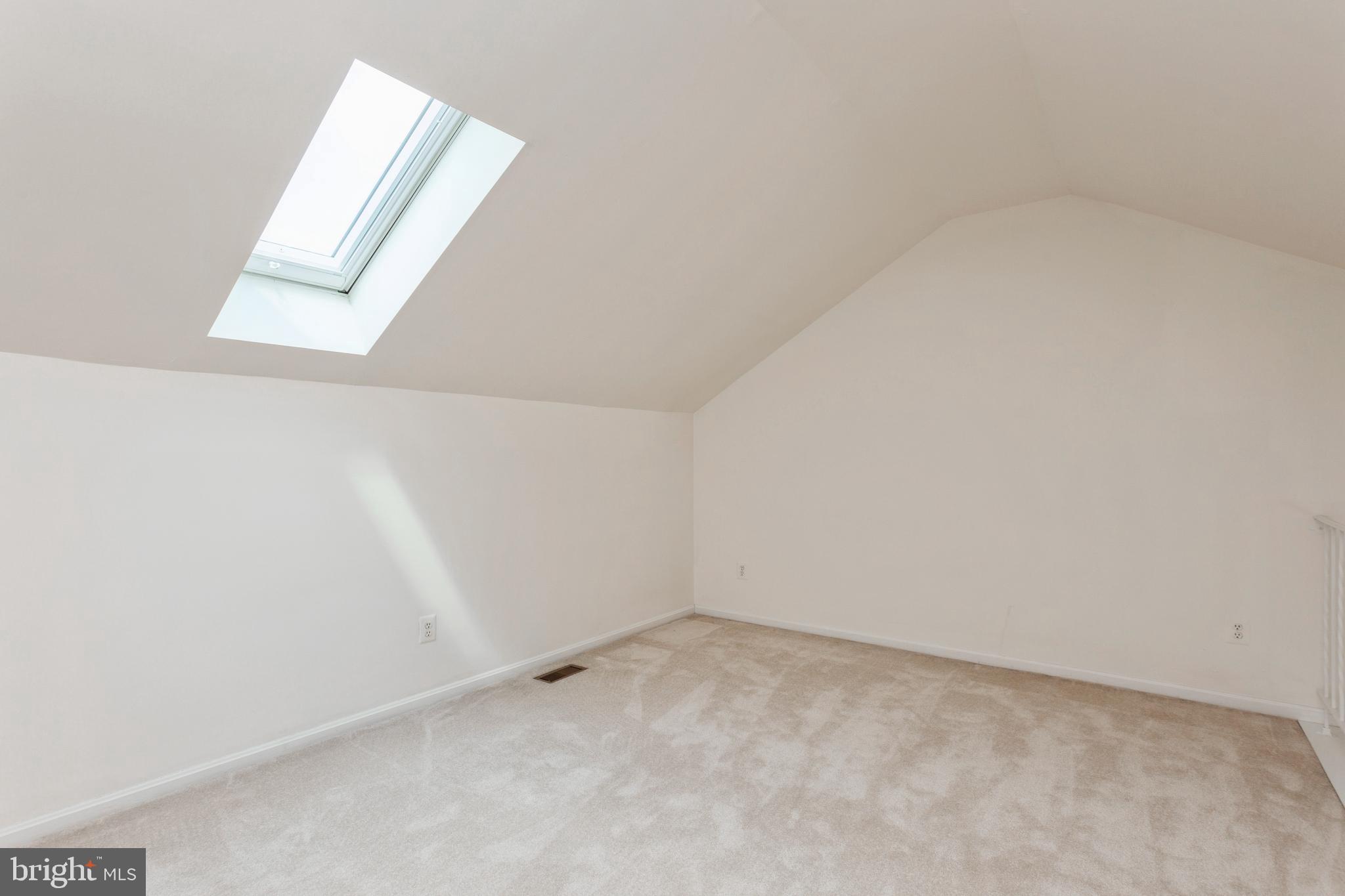 SUFFOLK PLACE - Residential