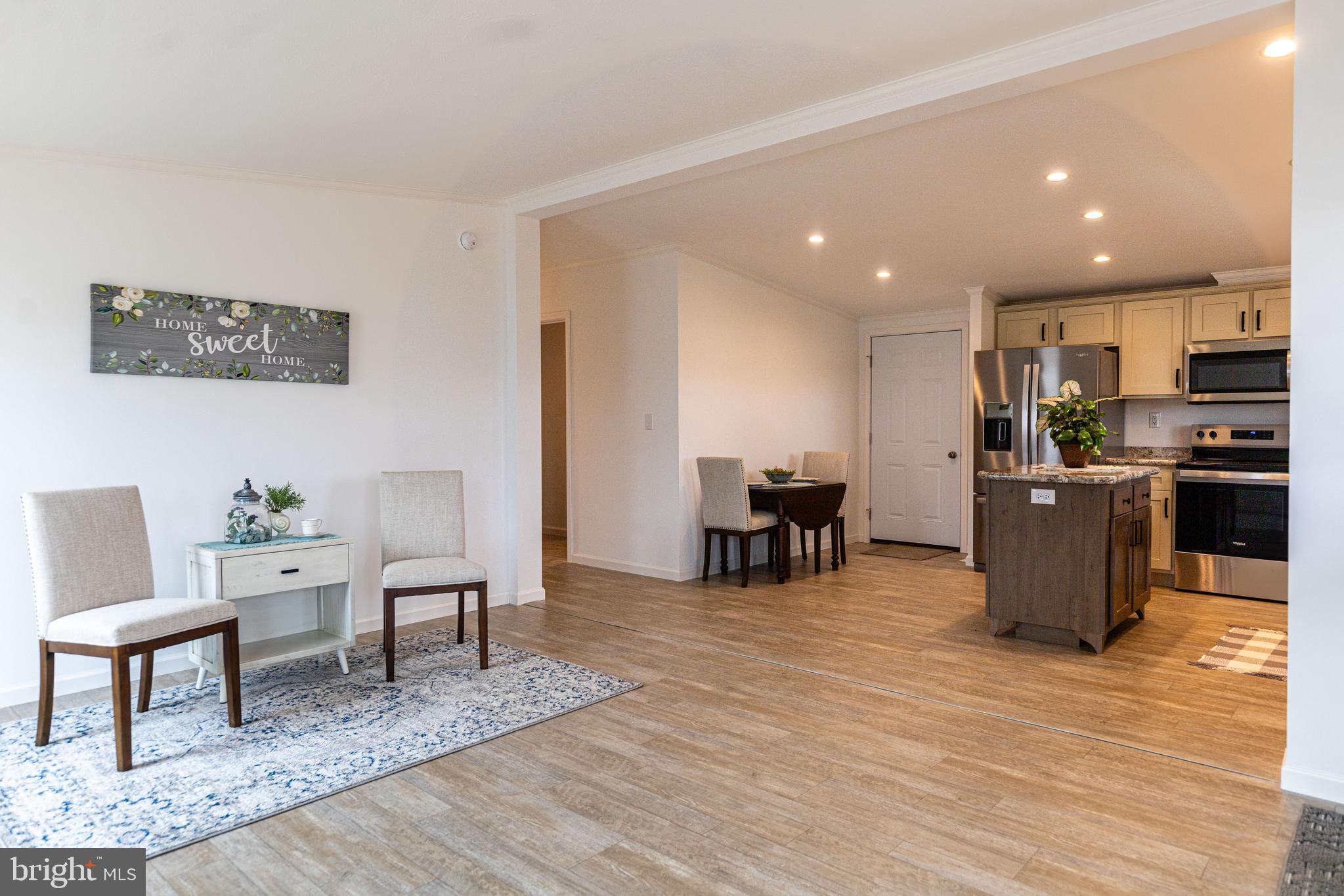 SHIPPENSBURG VILLAGE - Residential