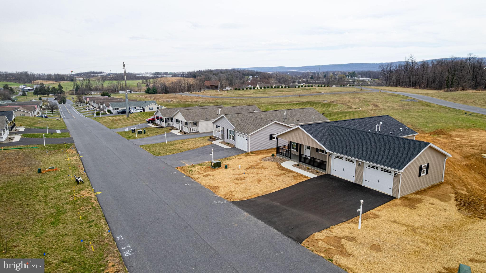 SHIPPENSBURG VILLAGE - Residential