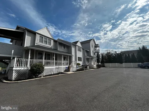 480 E Main Street Unit 3, Collegeville, PA MLS: PAMC2167244