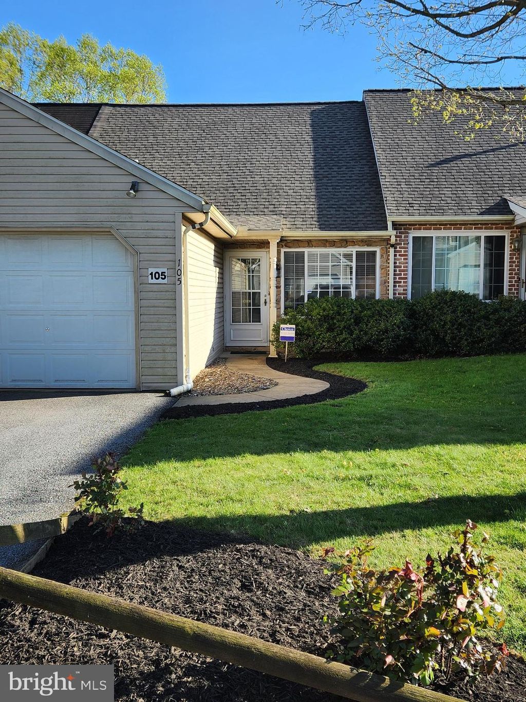 Photo of 105 Parklawn Court, Lancaster, PA 17601 (MLS # PALA2049910)
