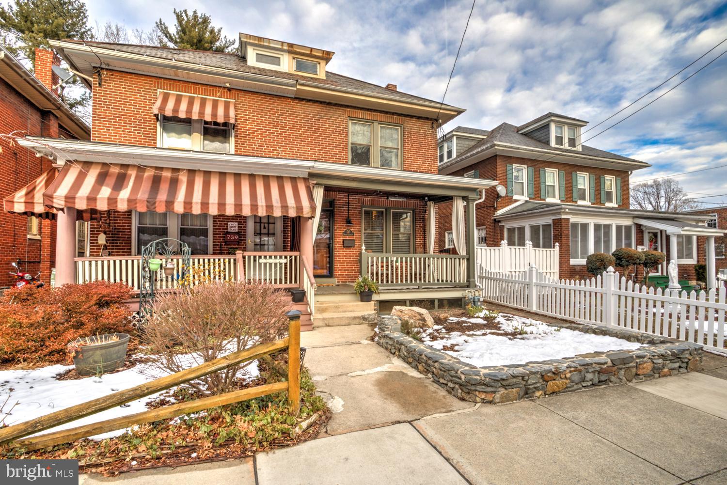 737 N RESERVOIR STREET