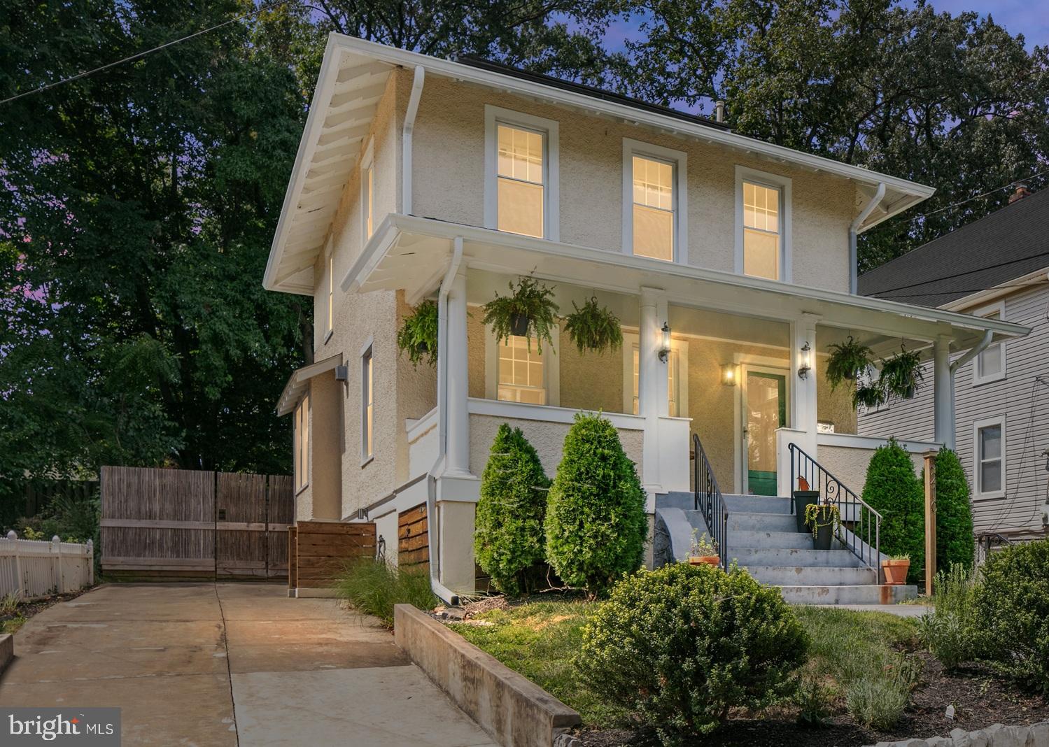 3210 CENTRAL AVENUE NE