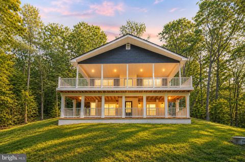 Homes For Sale - 76 Clear Water Lane<br/> LOUISA, VA 23093