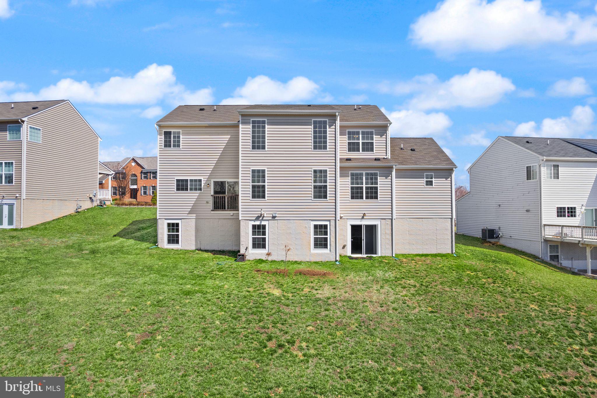 LEELAND STATION - Residential