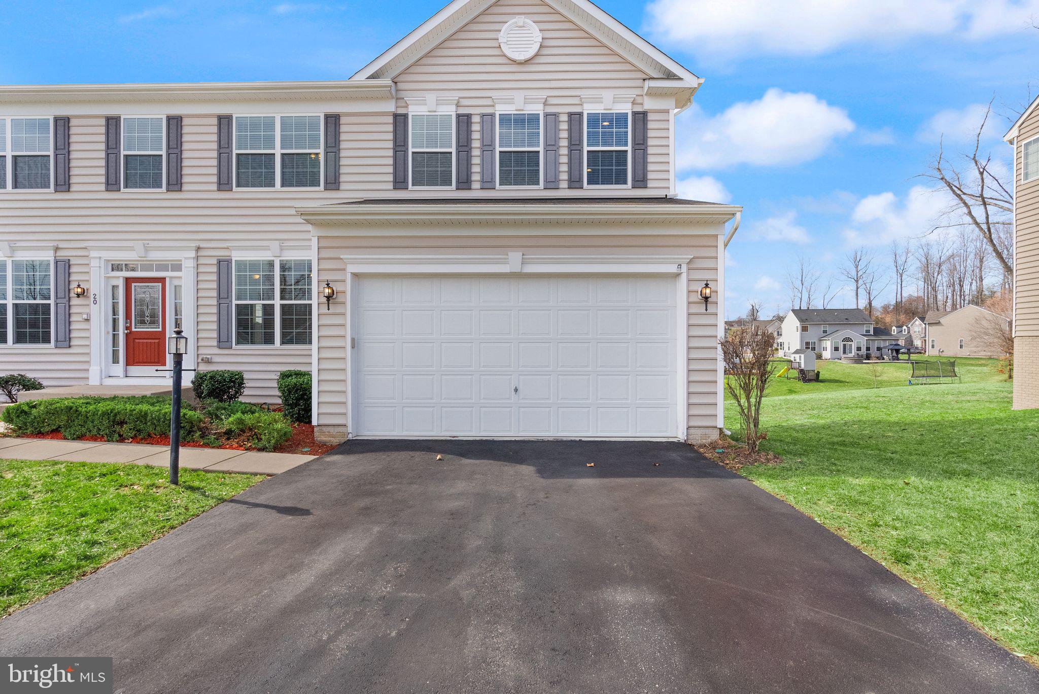 LEELAND STATION - Residential