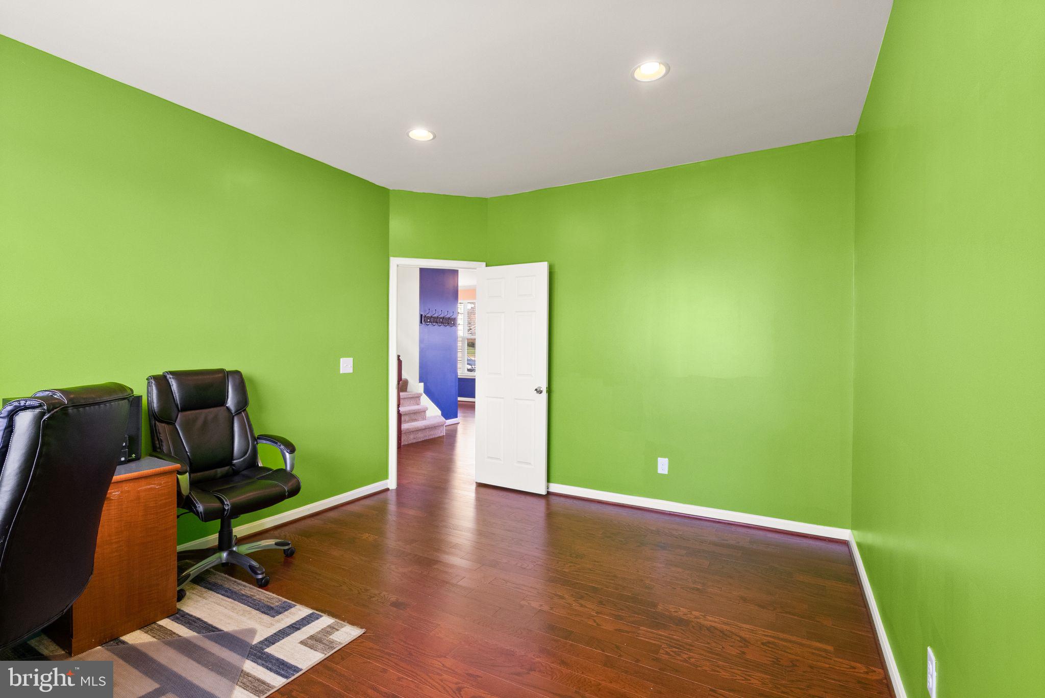 LEELAND STATION - Residential