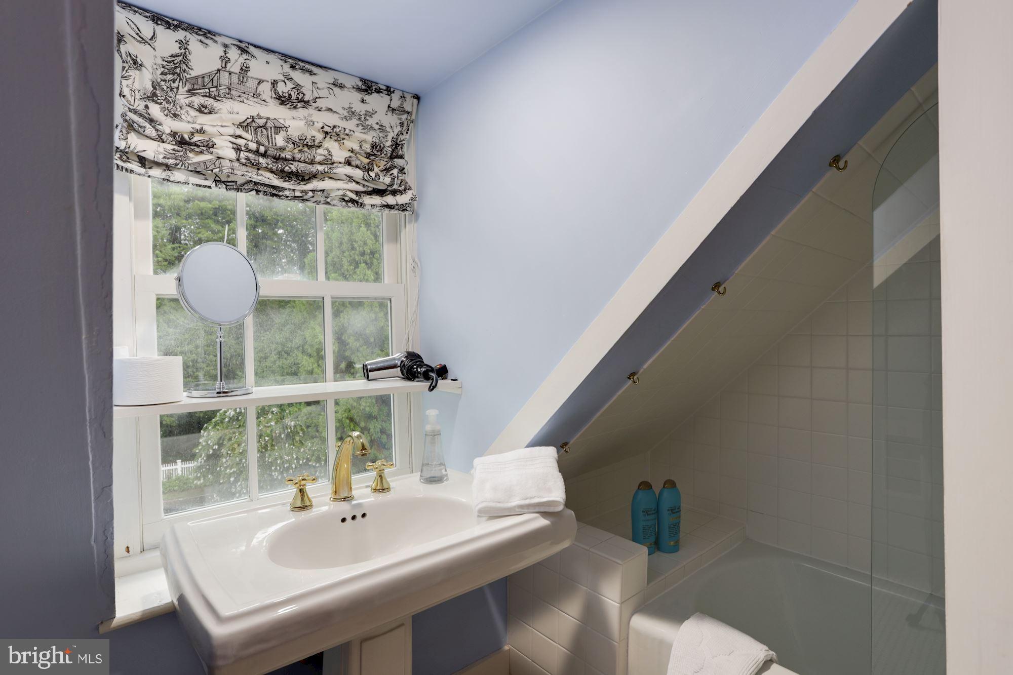 OXFORD - Residential