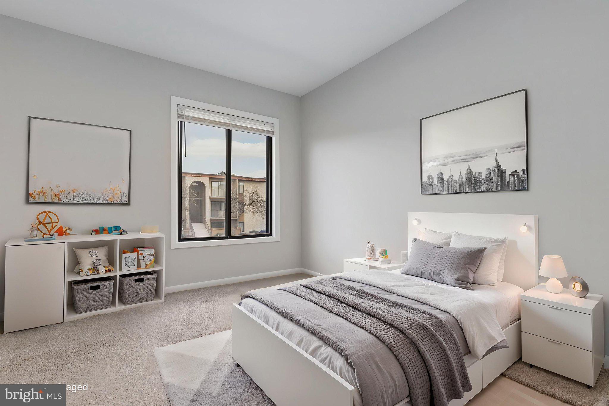 HUNTING RIDGE CONDOMINIUM - Residential