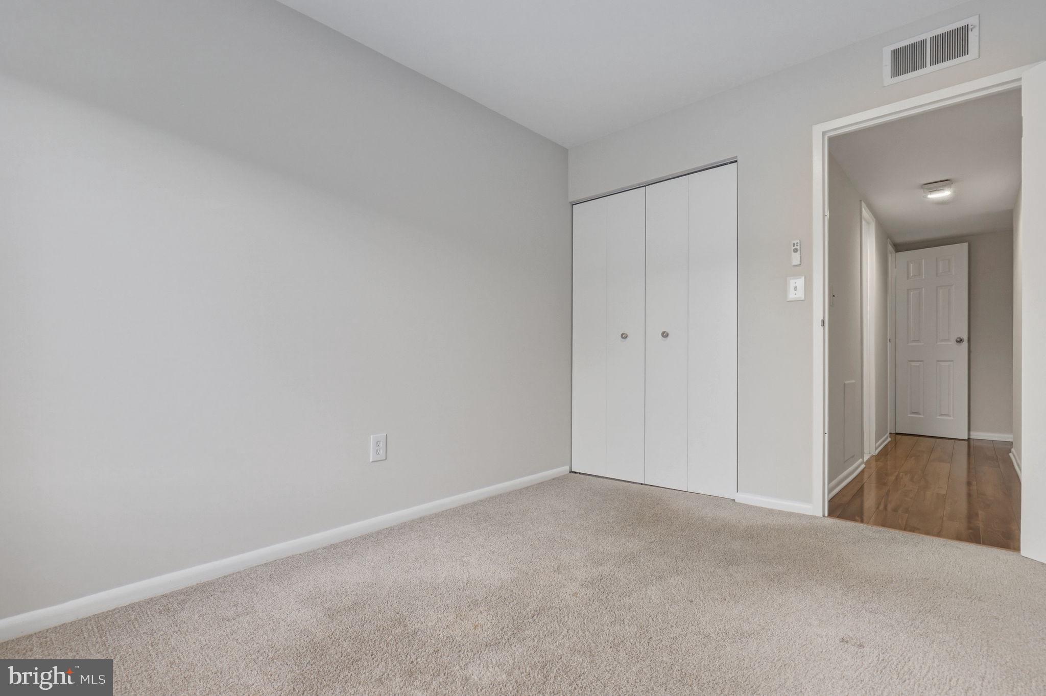 HUNTING RIDGE CONDOMINIUM - Residential