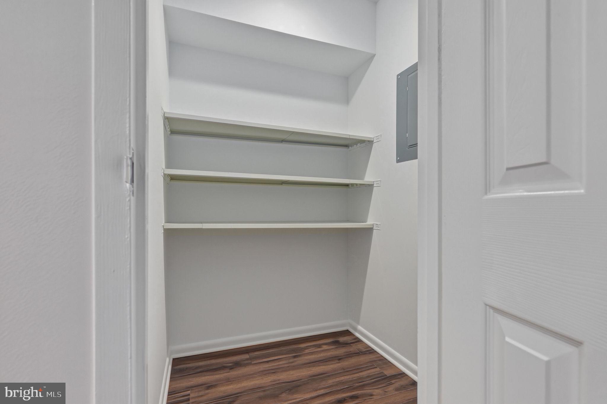 HUNTING RIDGE CONDOMINIUM - Residential