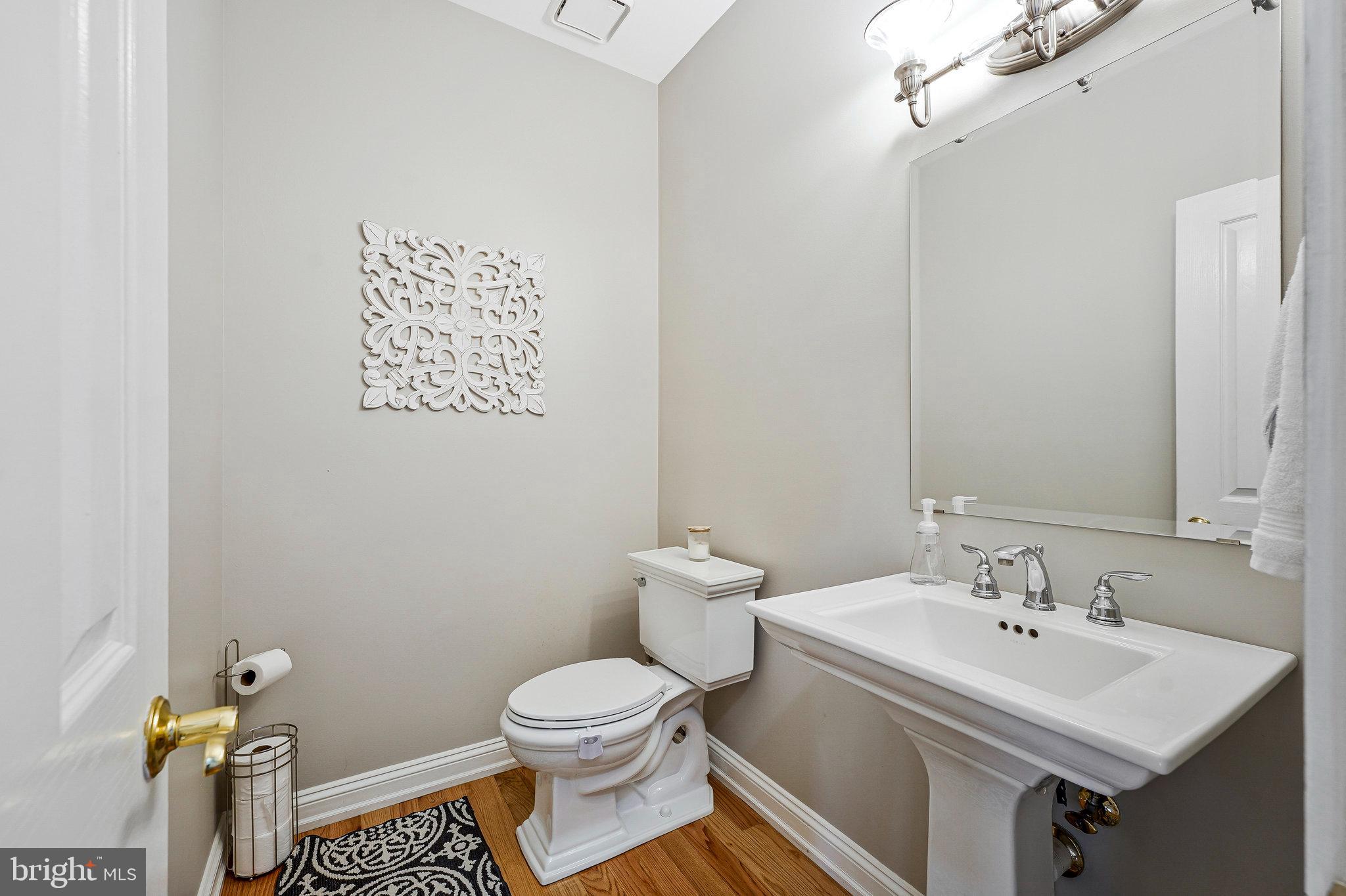 POTOMAC LAKES - Residential