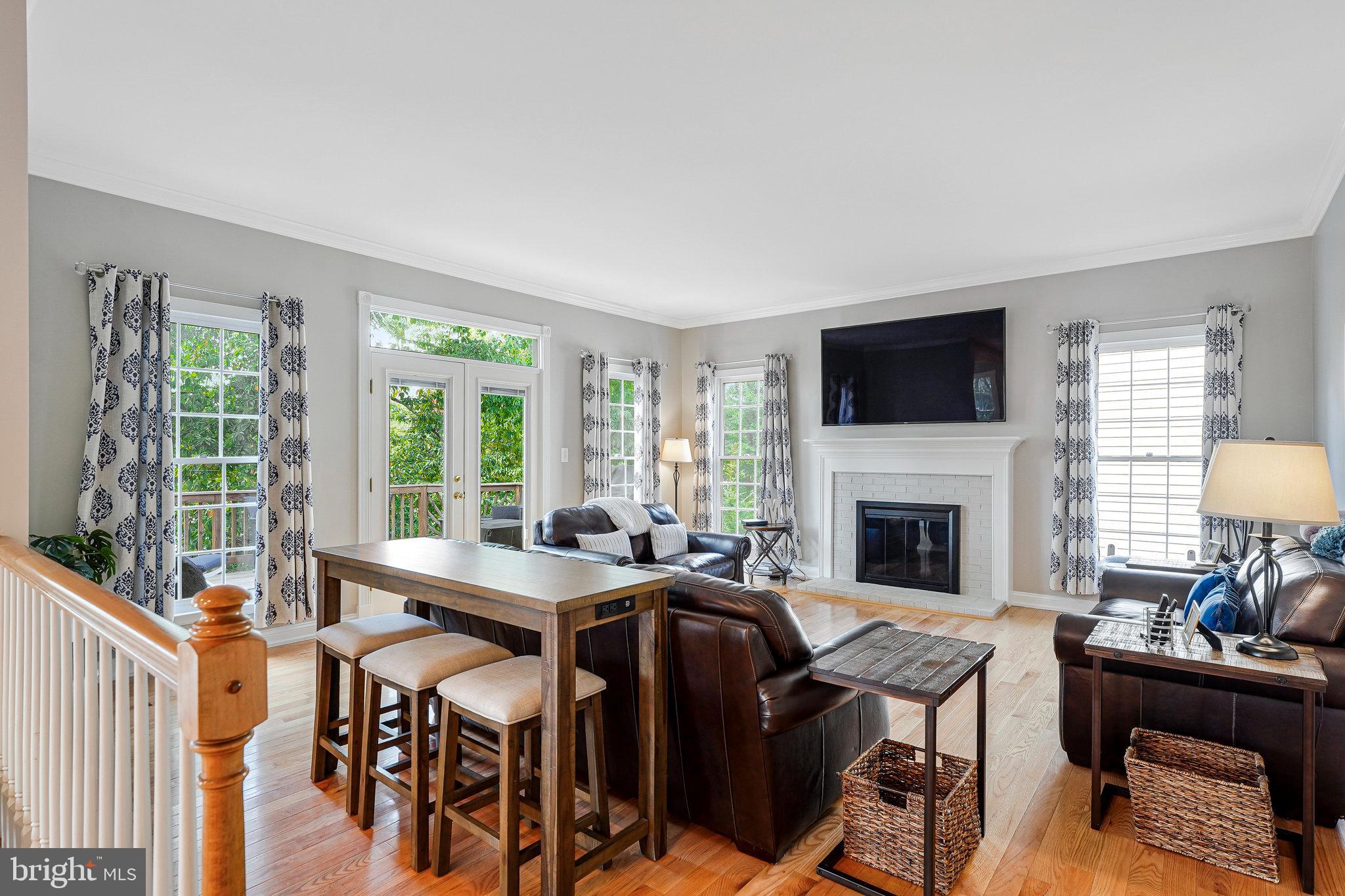 POTOMAC LAKES - Residential