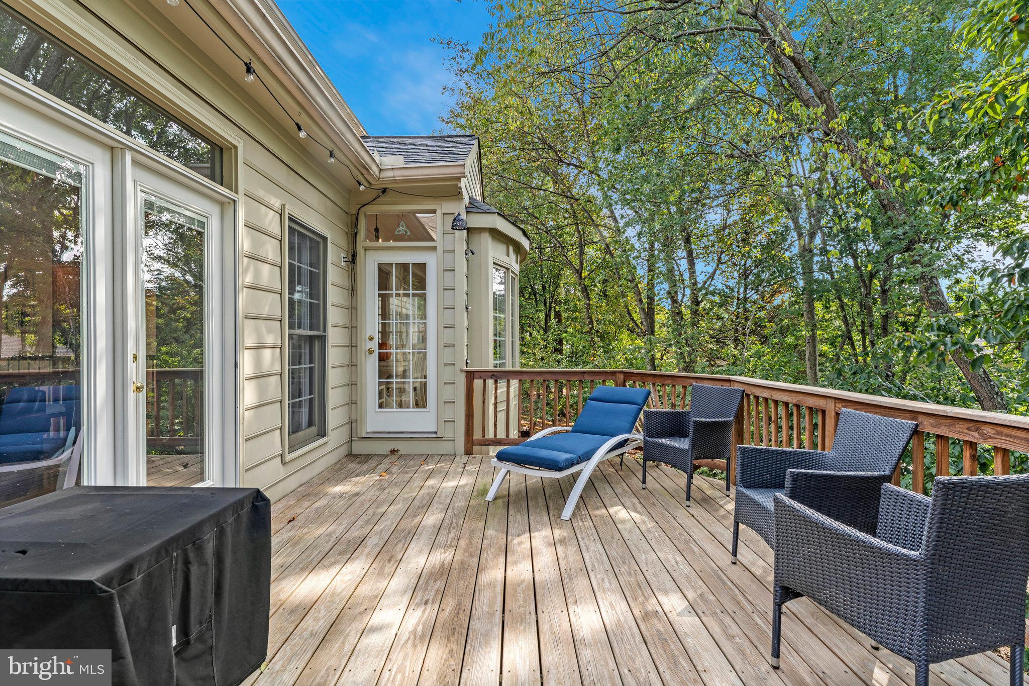 POTOMAC LAKES - Residential