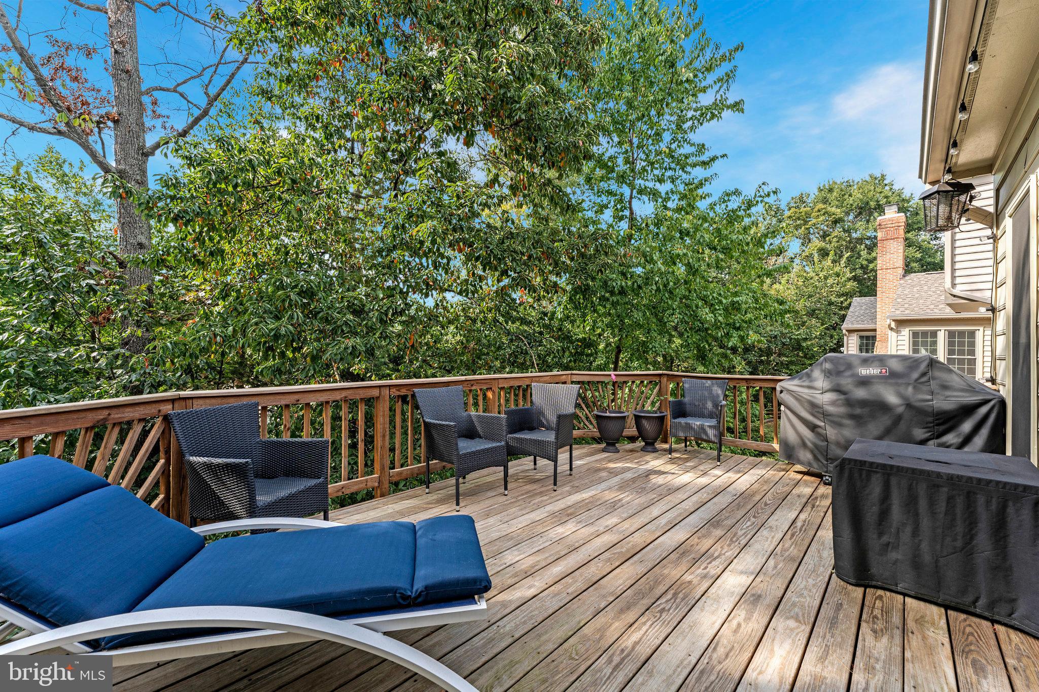 POTOMAC LAKES - Residential