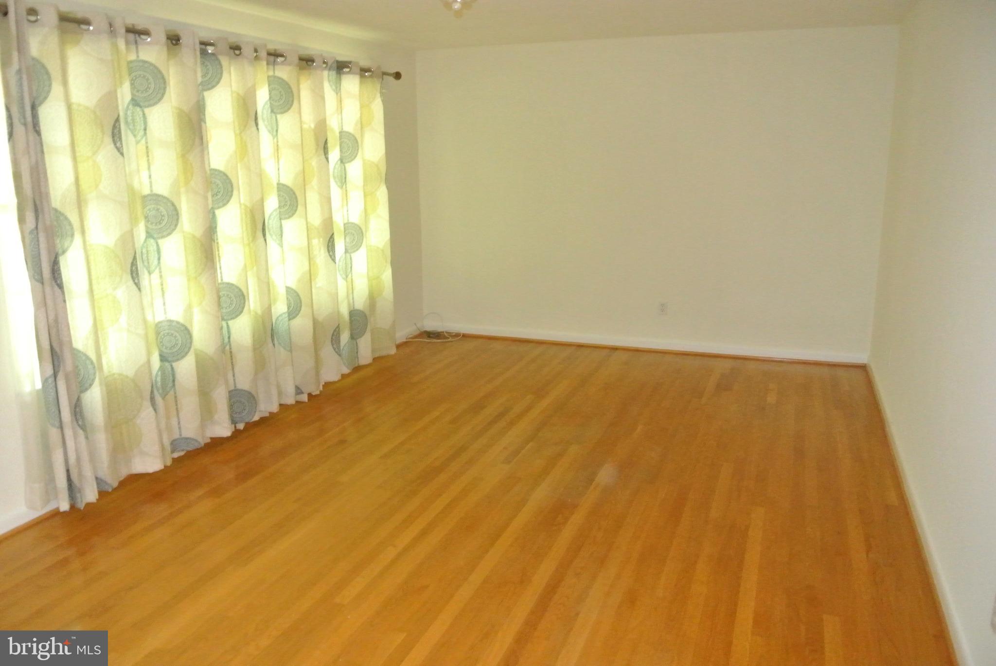 WOODHAVEN PARK SUB - Residential