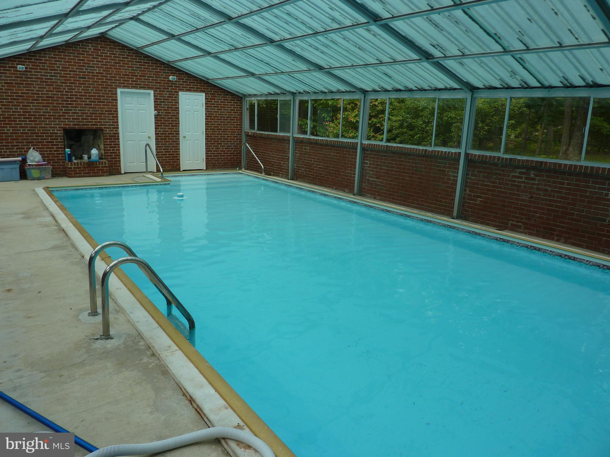 WOODHAVEN PARK SUB - Residential