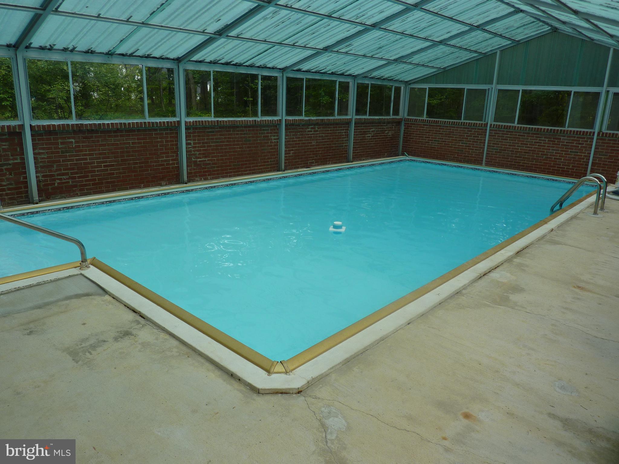 WOODHAVEN PARK SUB - Residential