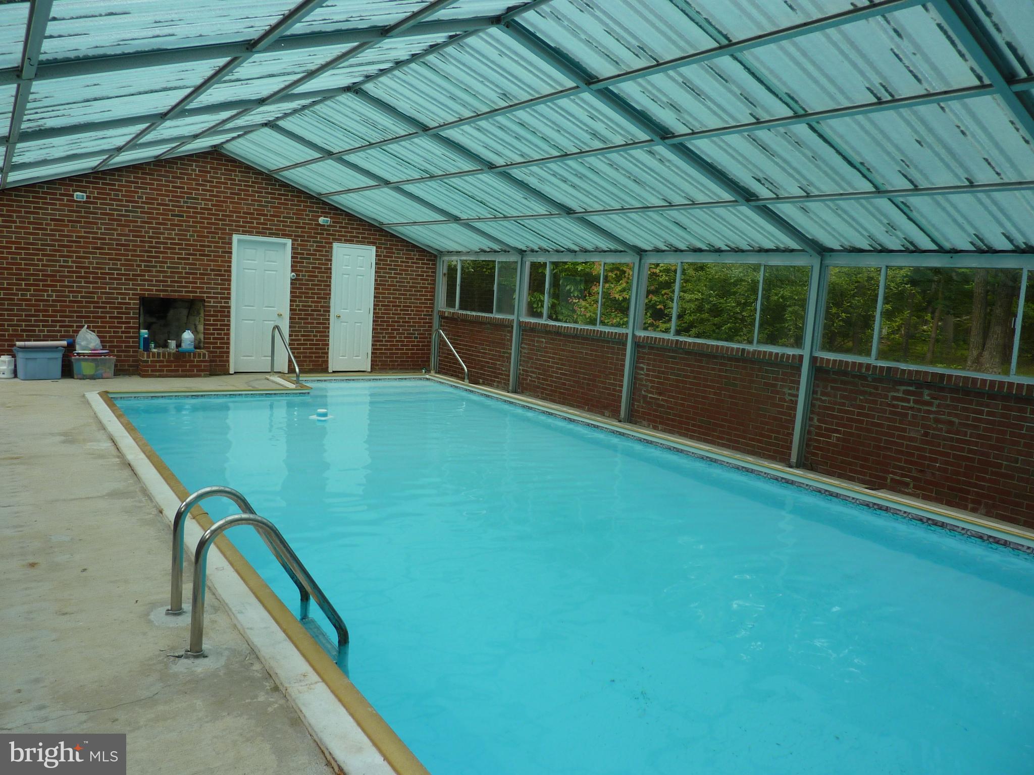 WOODHAVEN PARK SUB - Residential