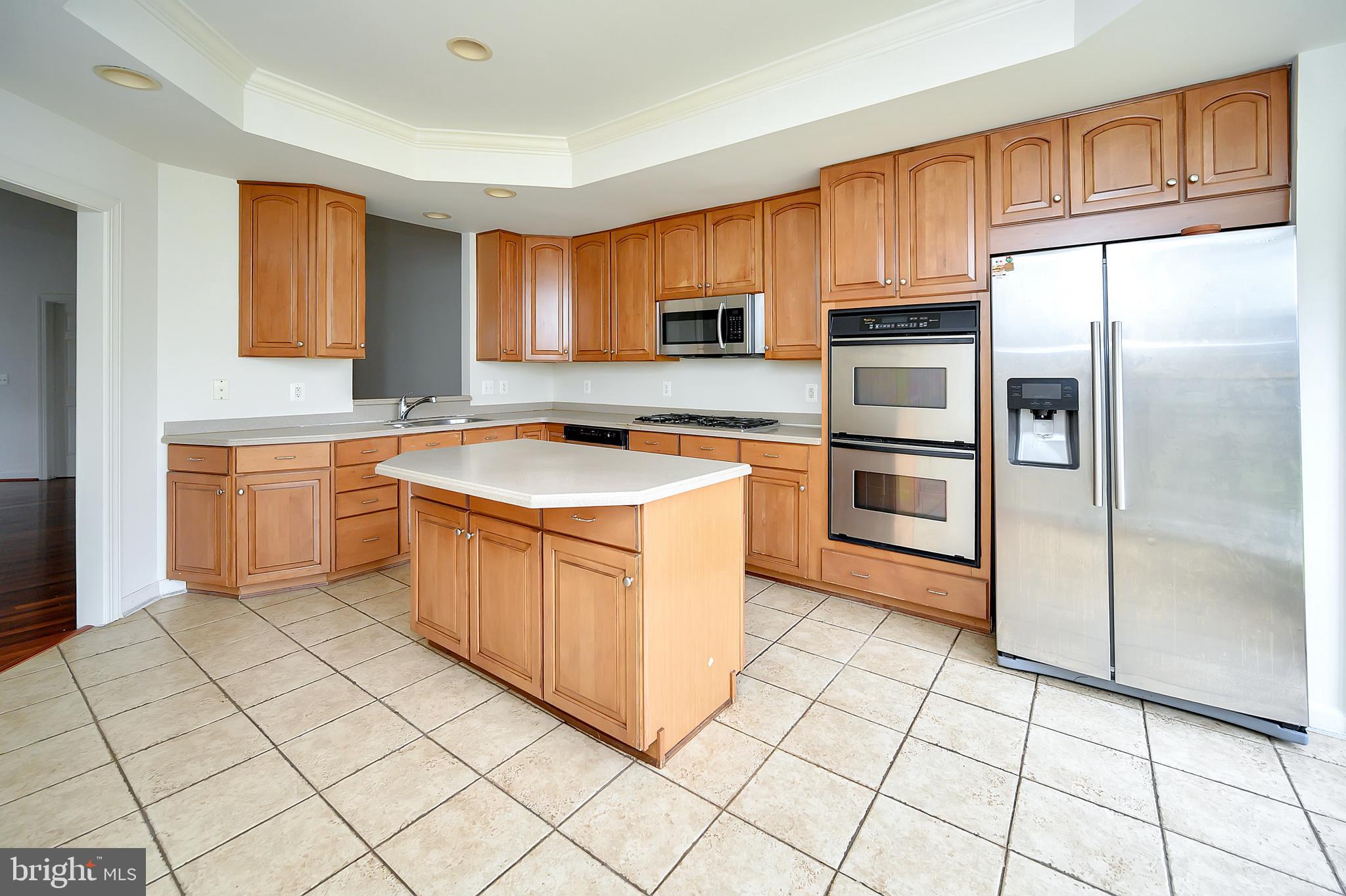 SOMERSET - Residential