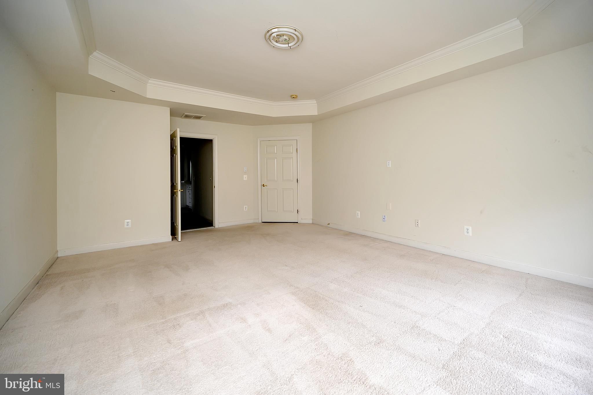 SOMERSET - Residential