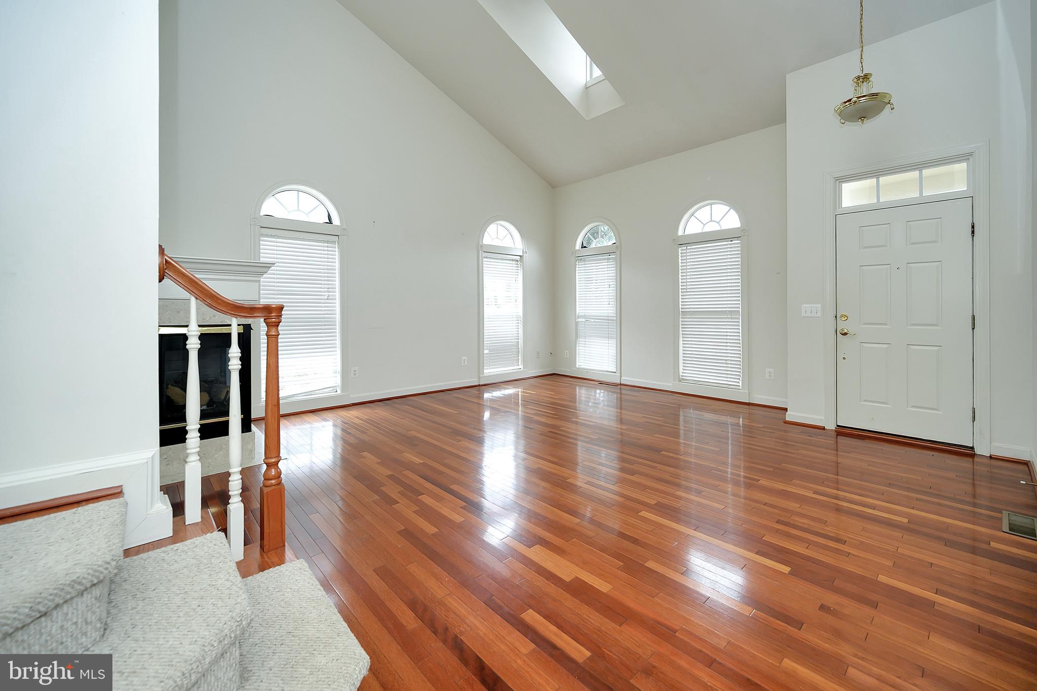 SOMERSET - Residential