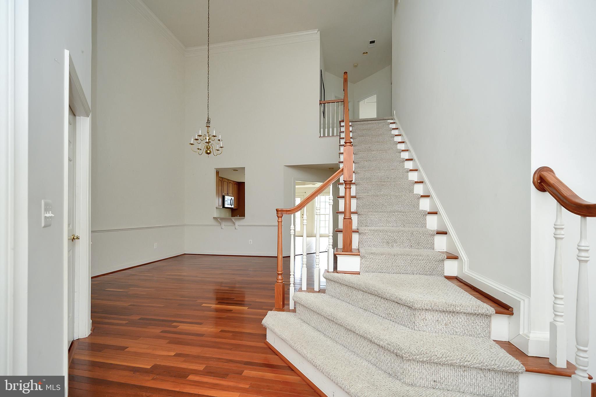 SOMERSET - Residential