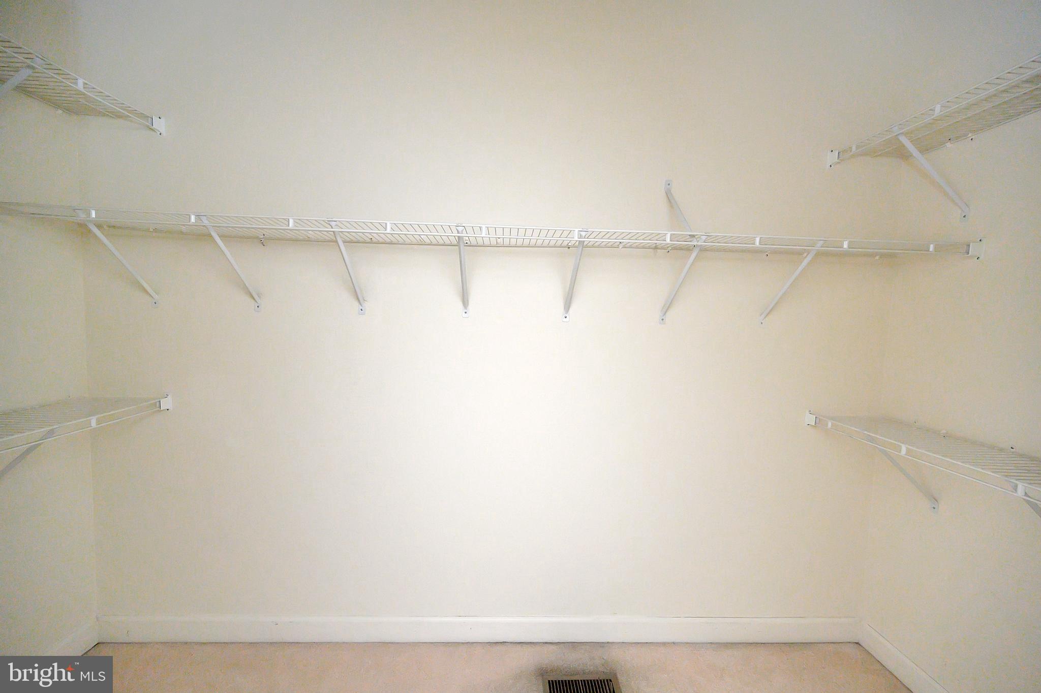 SOMERSET - Residential