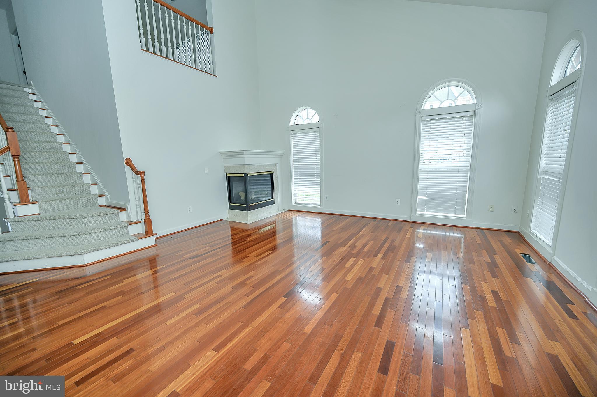 SOMERSET - Residential