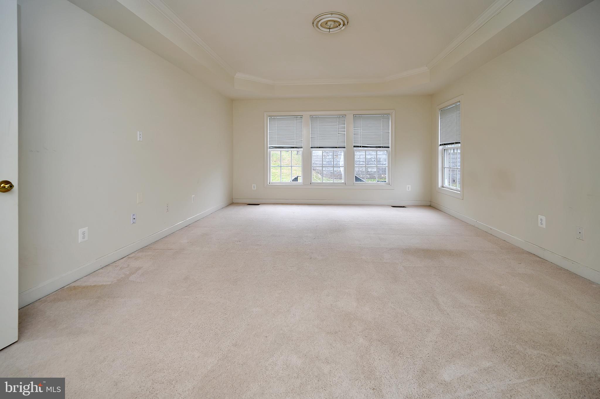 SOMERSET - Residential