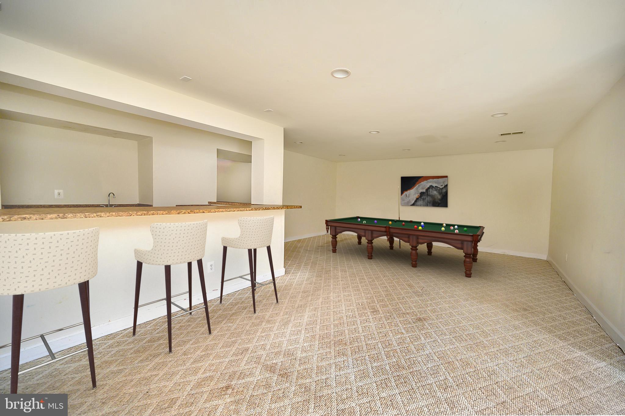 SOMERSET - Residential