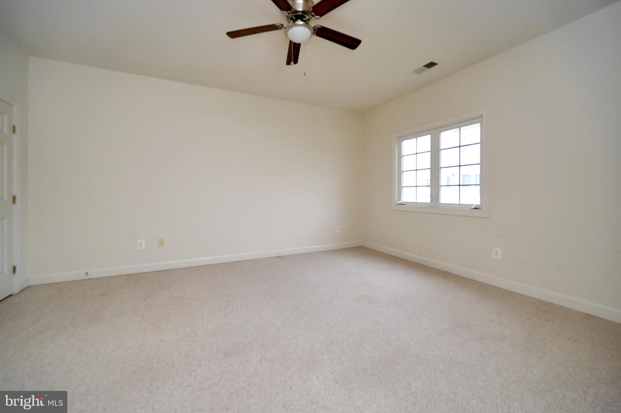 SOMERSET - Residential