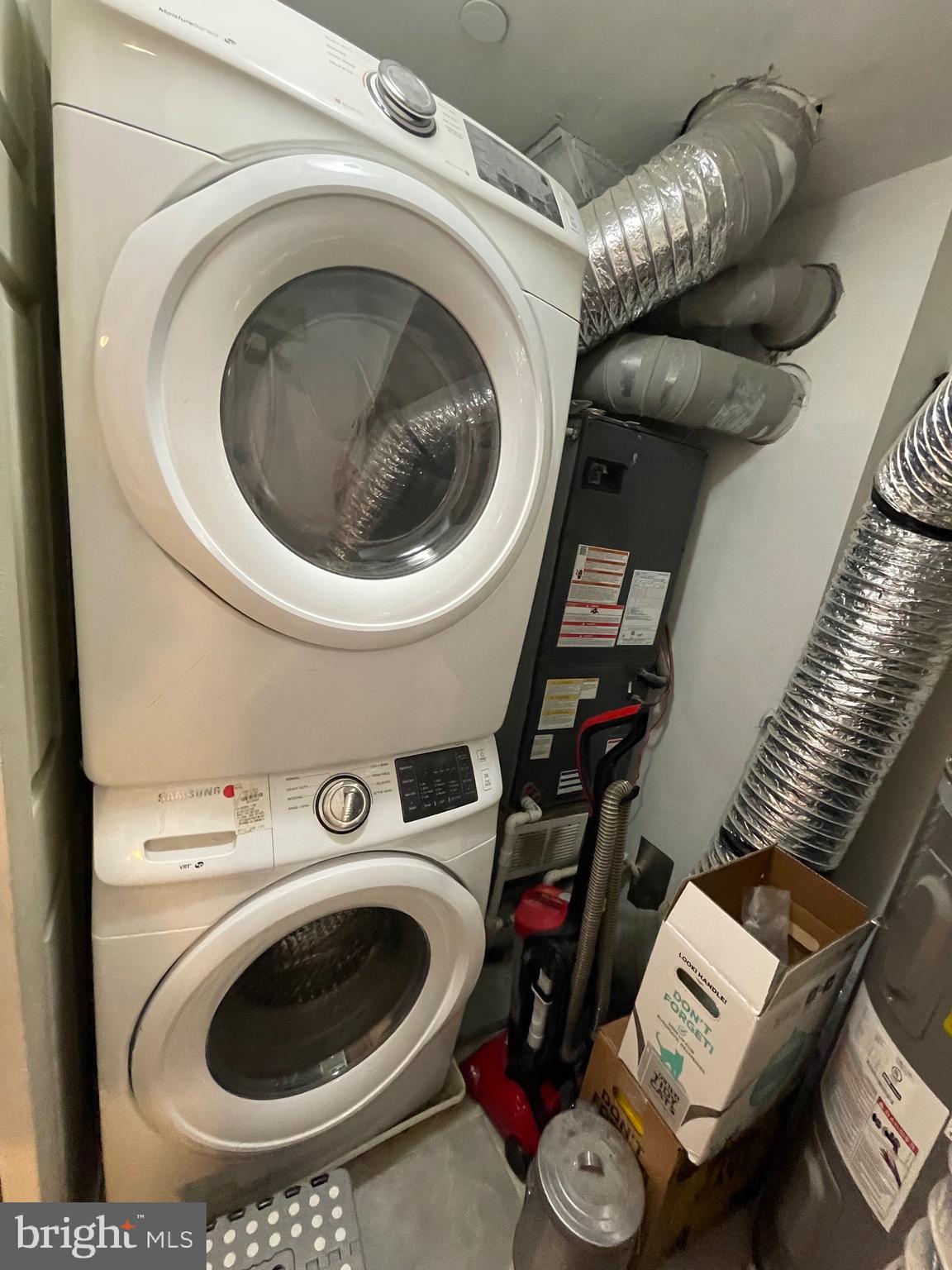 TEMPLE UNIVERSITY - Residential Lease