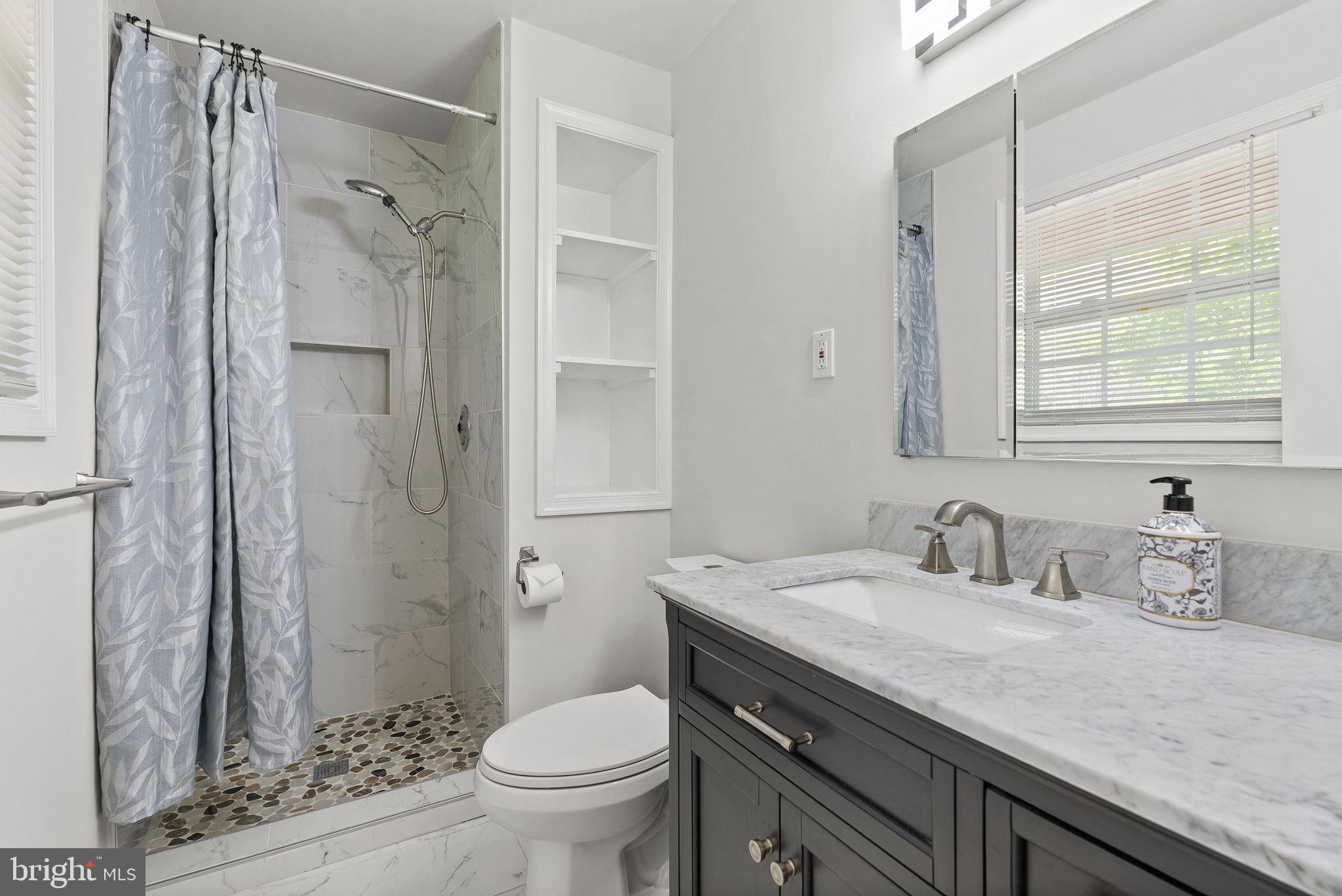 WILDE LAKE - Residential