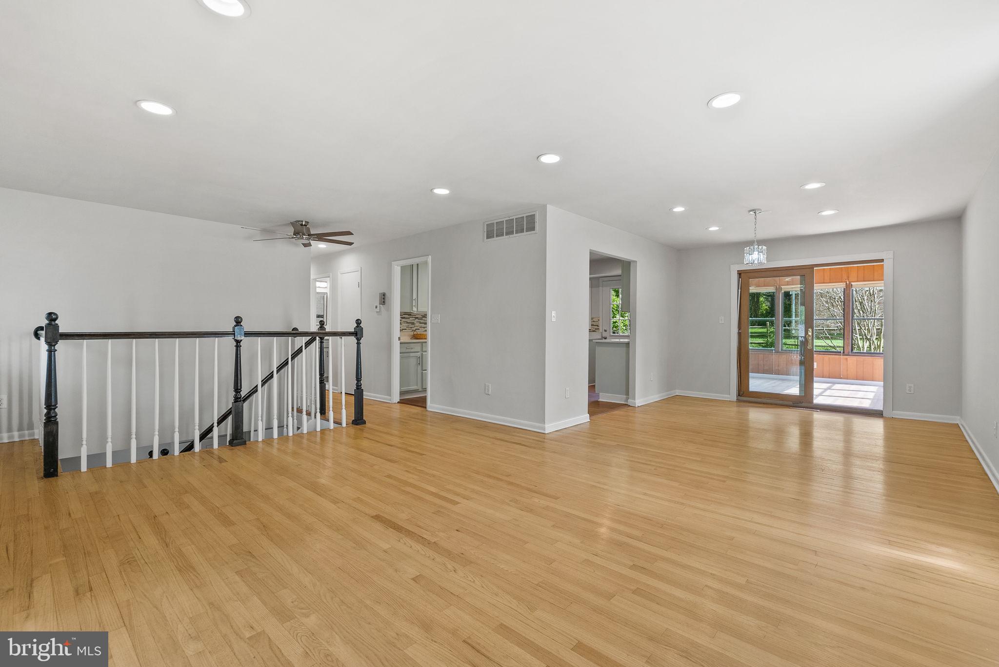 WILDE LAKE - Residential