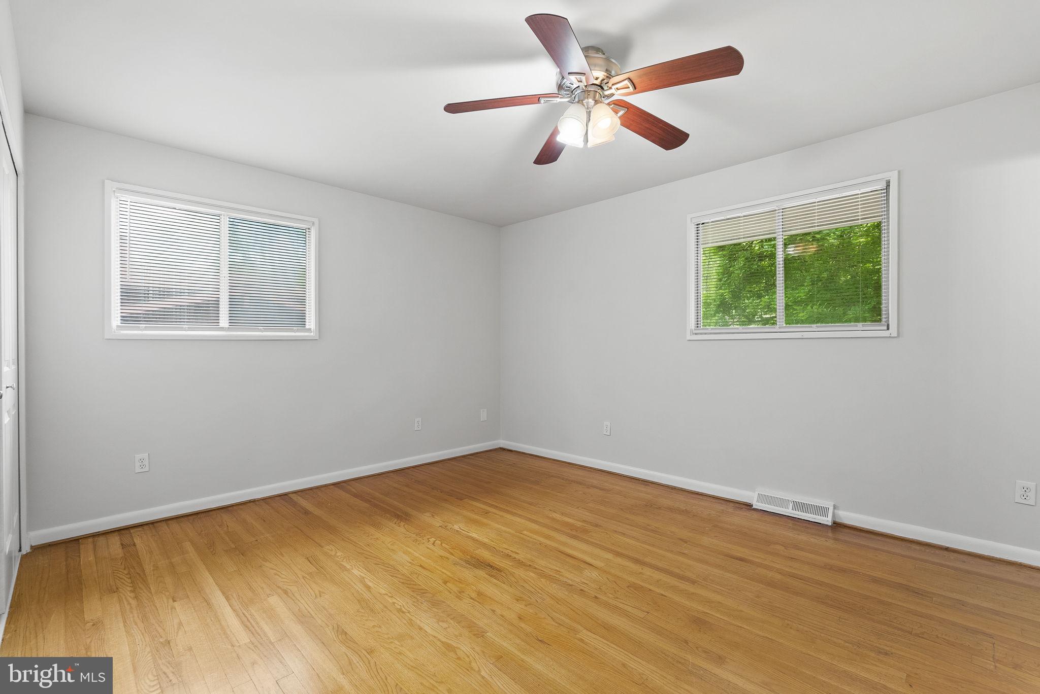 WILDE LAKE - Residential