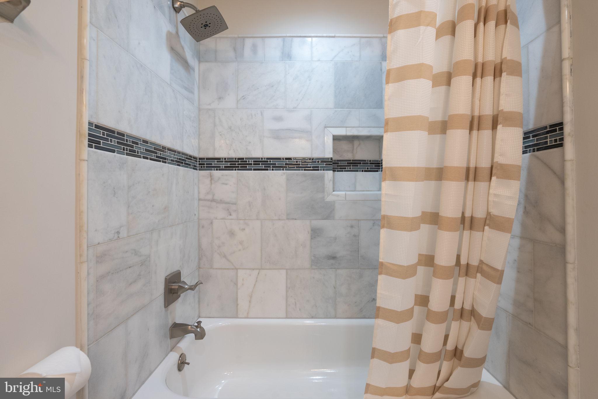 WILDE LAKE - Residential