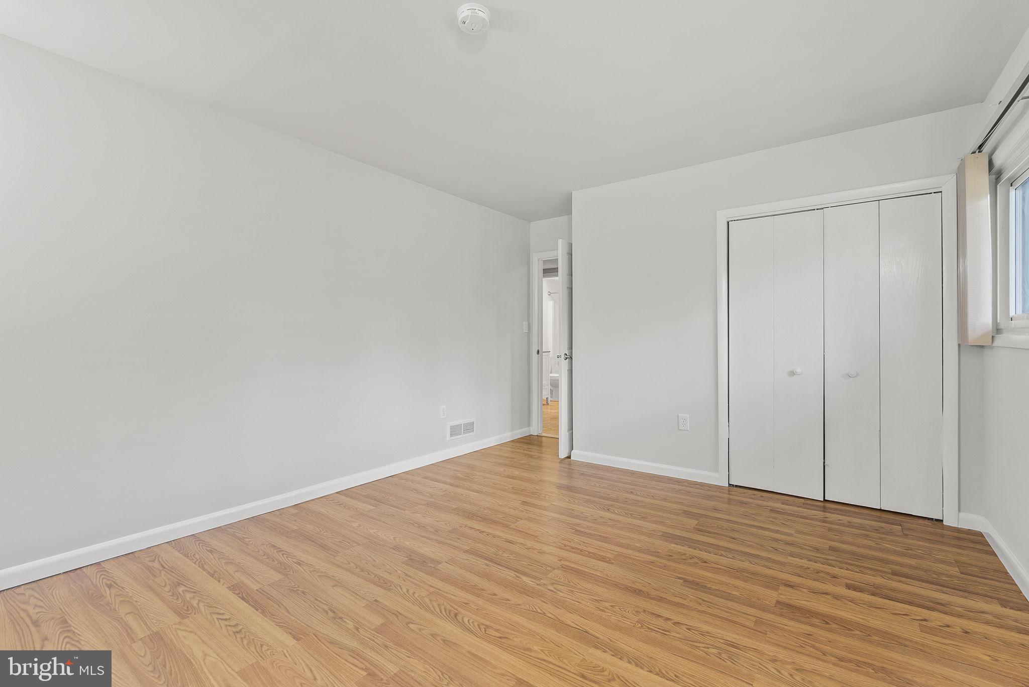 WILDE LAKE - Residential