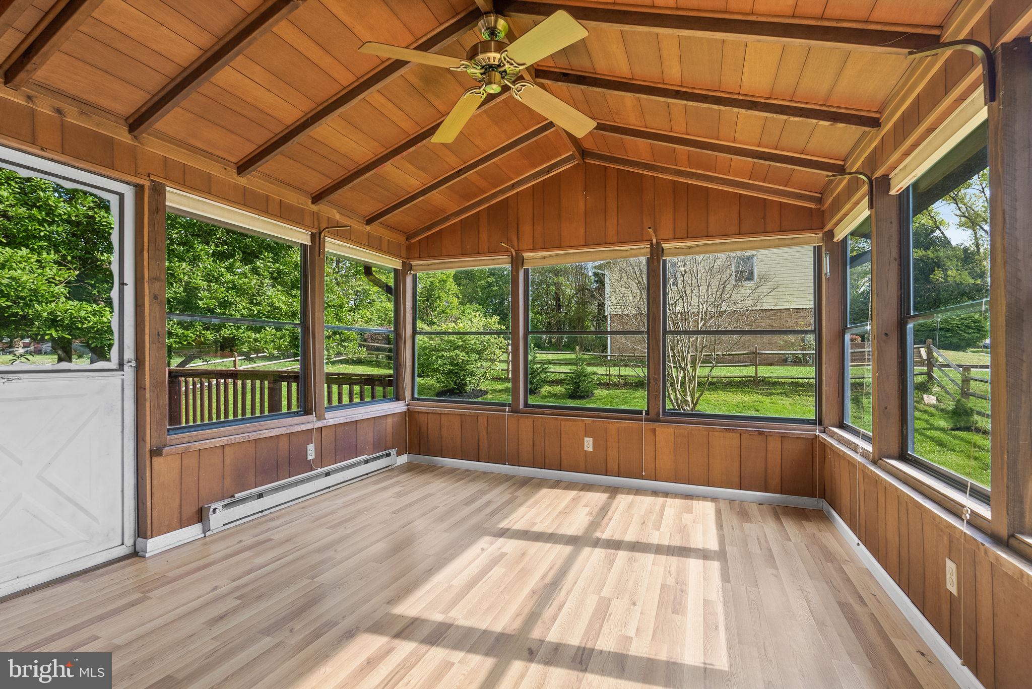 WILDE LAKE - Residential