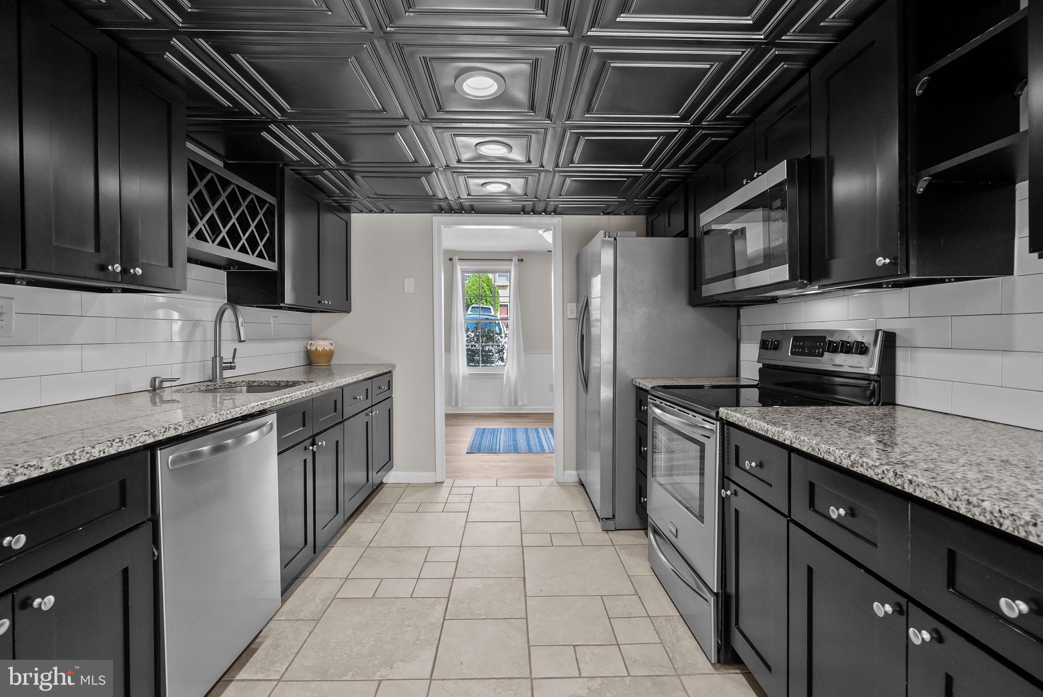 OLDE COLONIAL GREENE - Residential