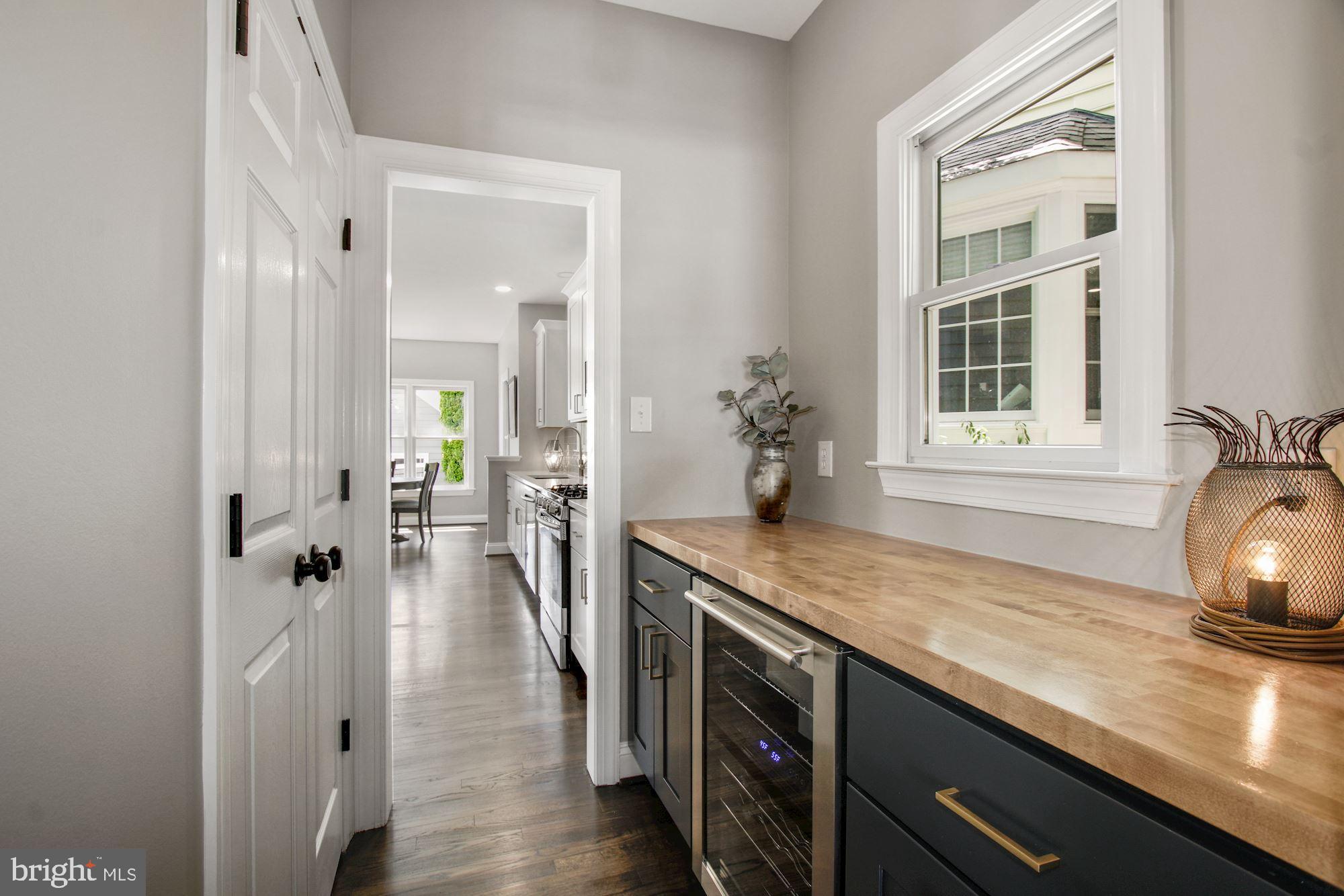 LAKELANDS - Residential