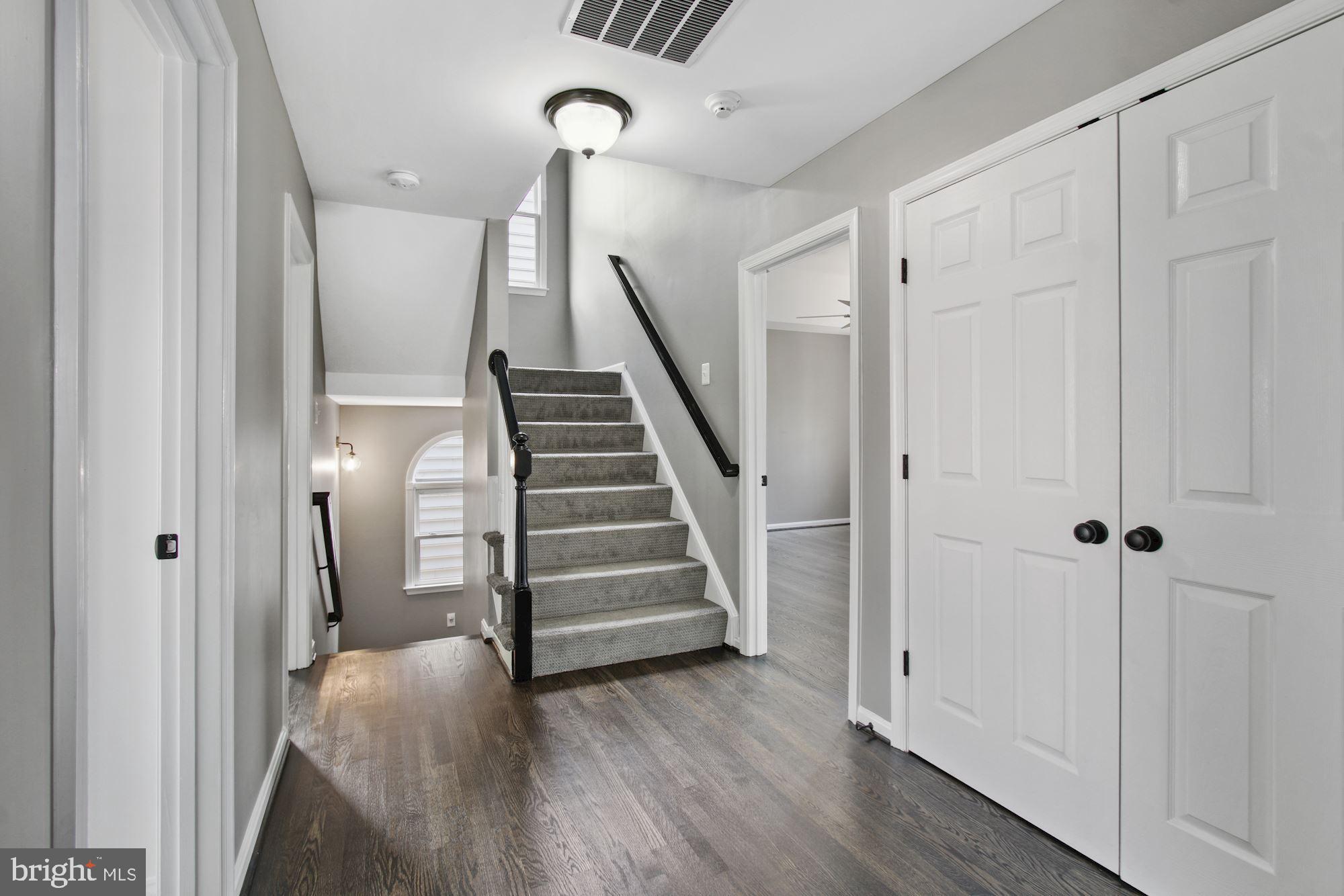 LAKELANDS - Residential