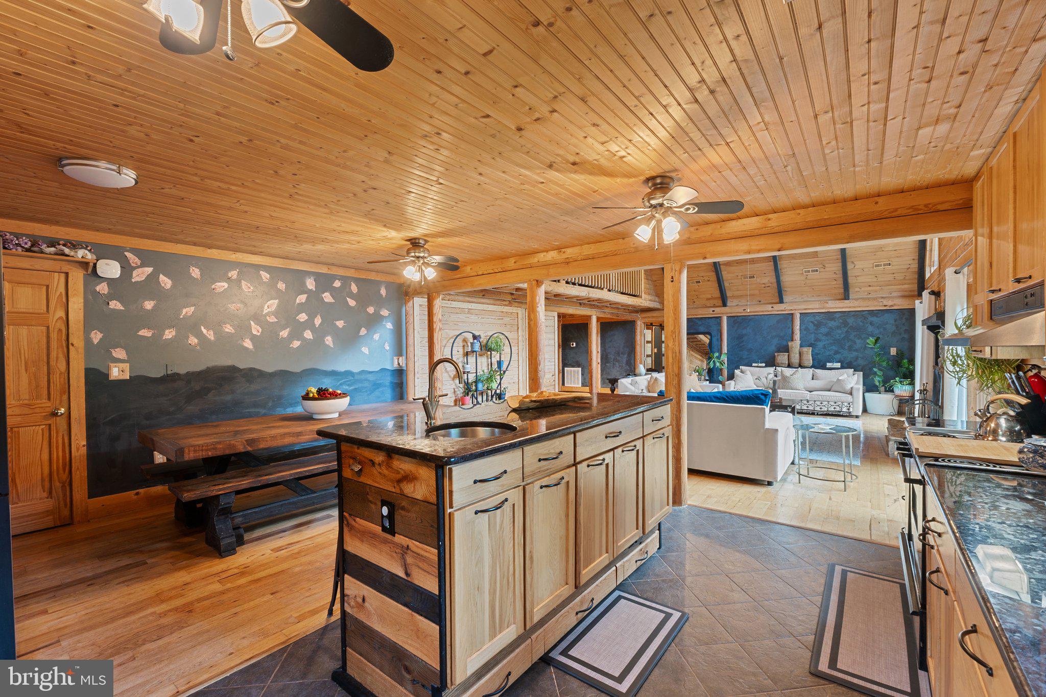 STAFFORD HEIGHTS - Residential