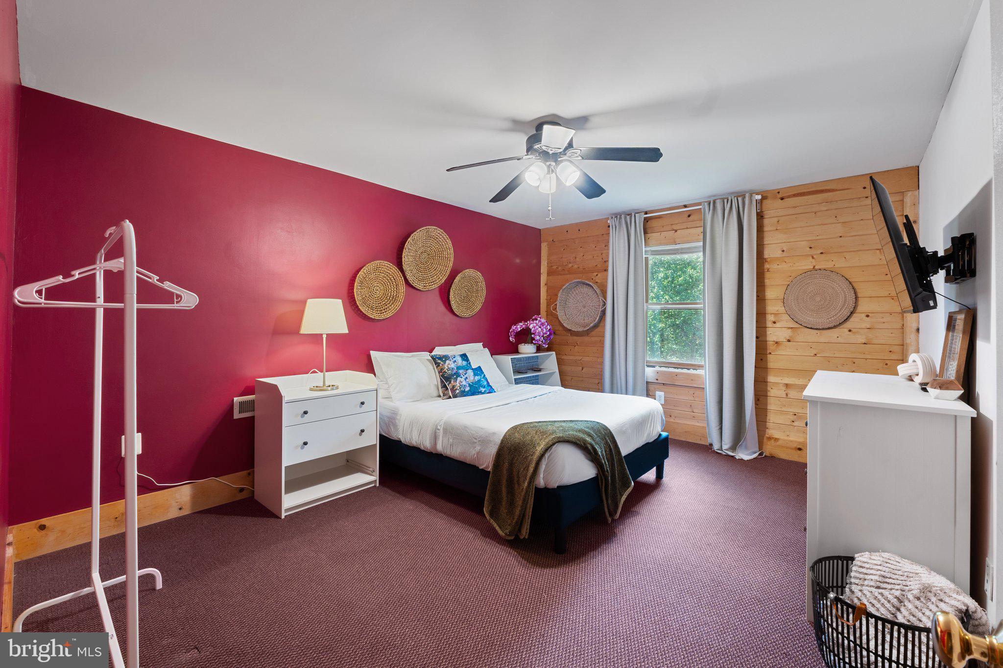 STAFFORD HEIGHTS - Residential