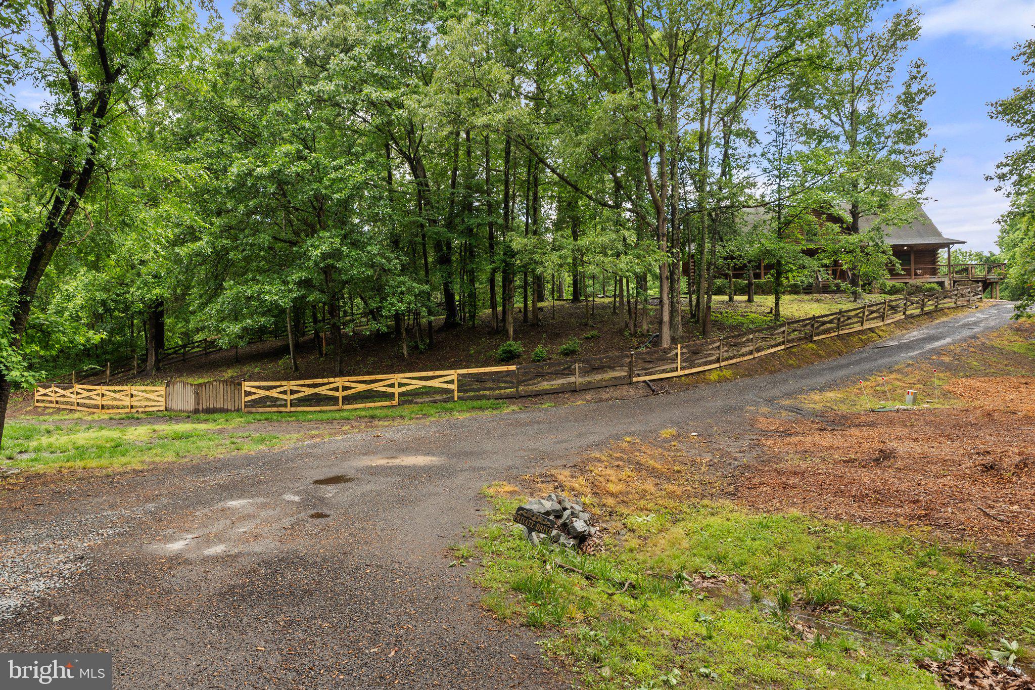 STAFFORD HEIGHTS - Residential