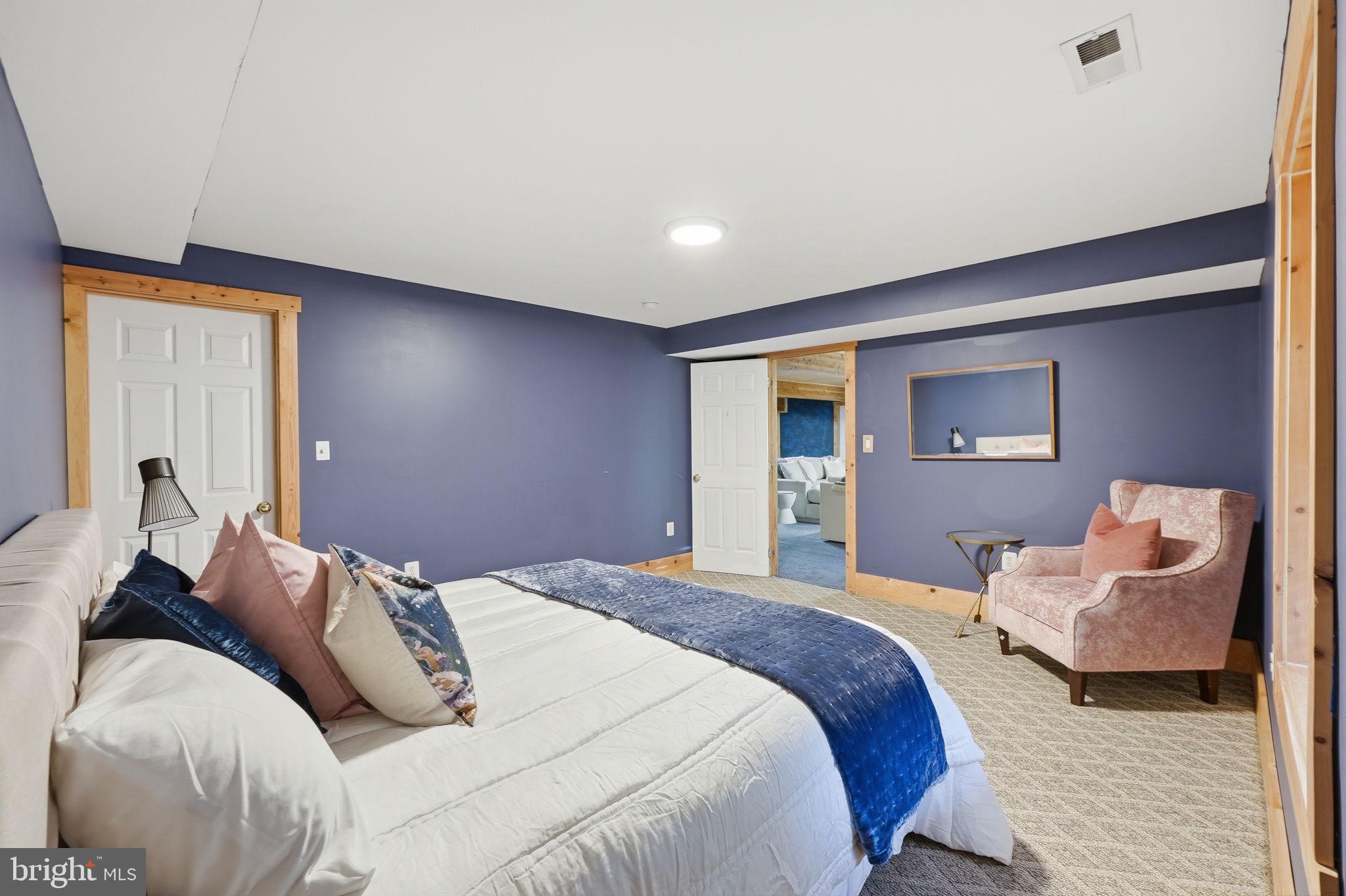 STAFFORD HEIGHTS - Residential