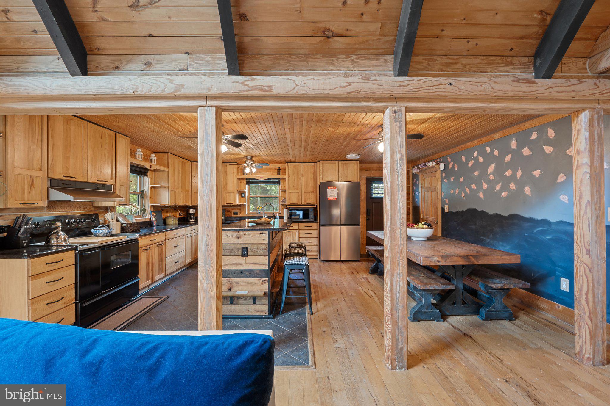 STAFFORD HEIGHTS - Residential