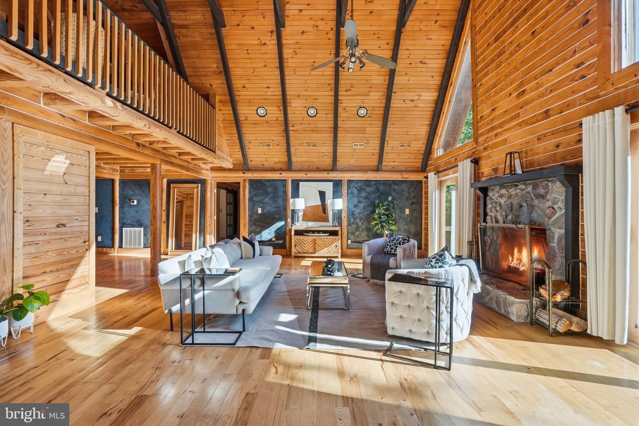 STAFFORD HEIGHTS - Residential