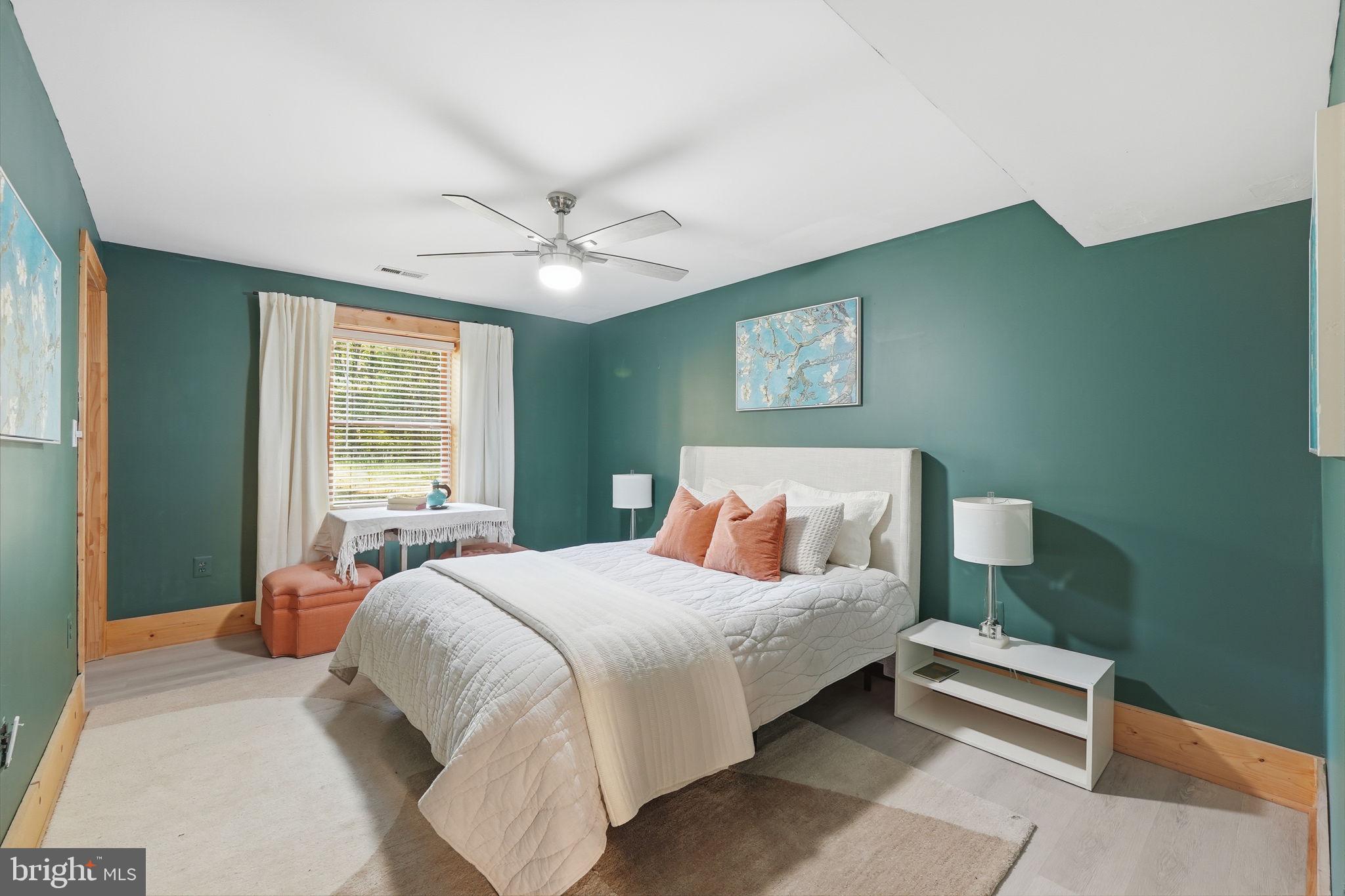 STAFFORD HEIGHTS - Residential