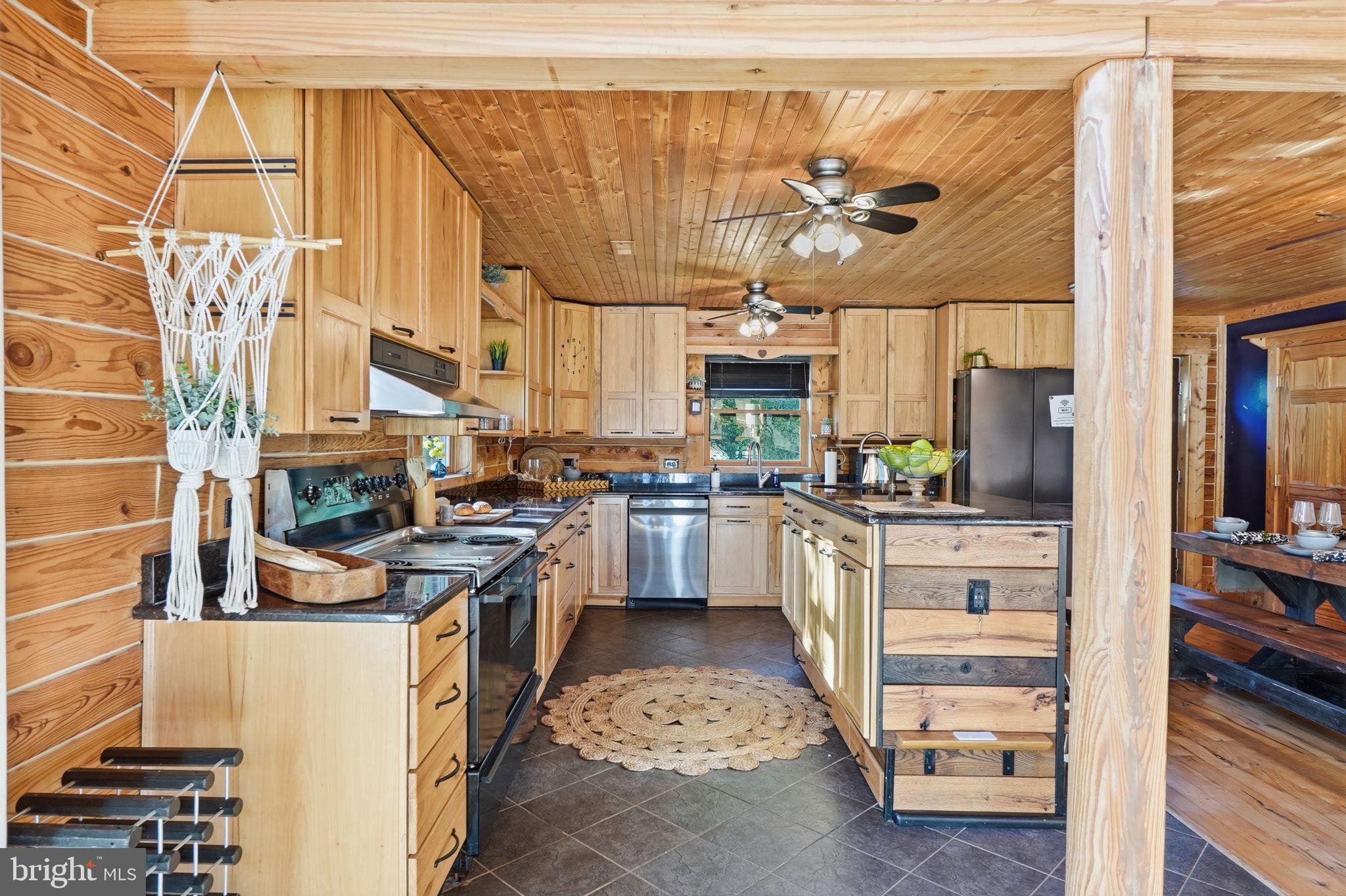 STAFFORD HEIGHTS - Residential
